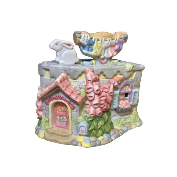 Easter village Laundry Shop Building Lighted - Picture 12 of 16